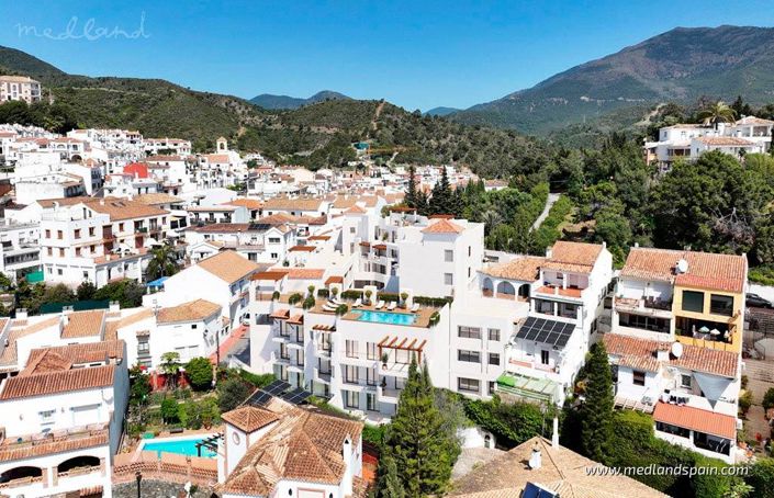 Image No.2-Appartement de 2 chambres à vendre à Benahavis