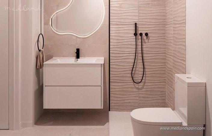 Image No.6-3 Bed Apartment for sale