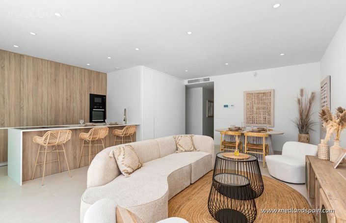 Image No.2-3 Bed Villa for sale