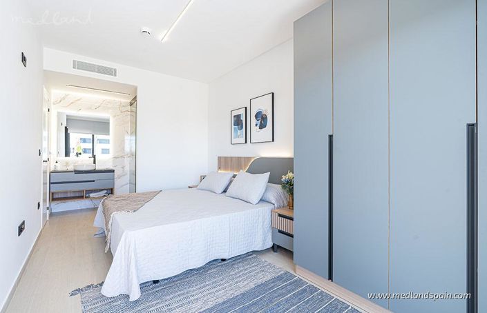 Image No.11-2 Bed Apartment for sale