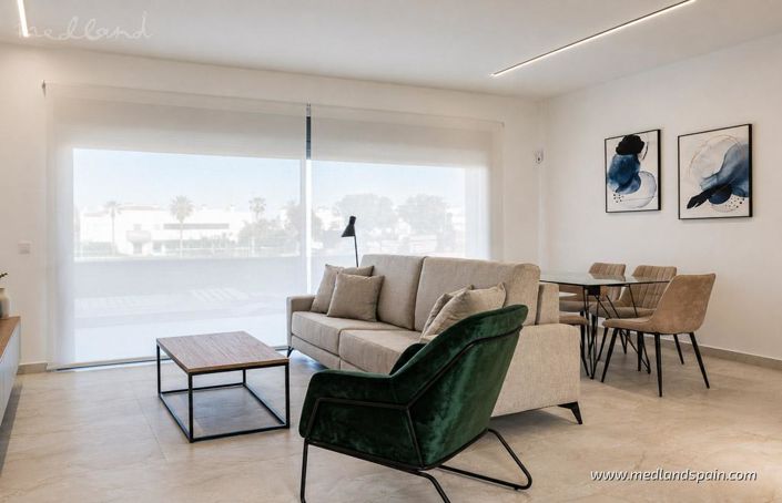 Image No.10-3 Bed Apartment for sale