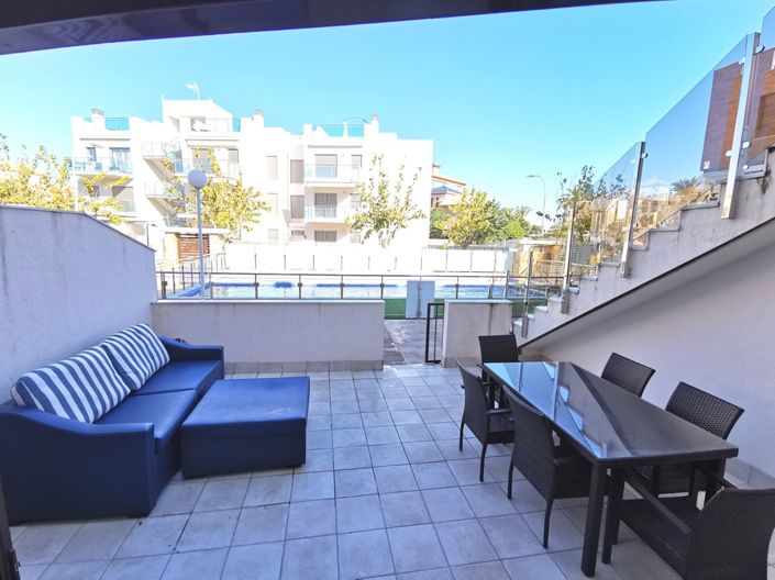 Image No.2-Appartement de 3 chambres à vendre
