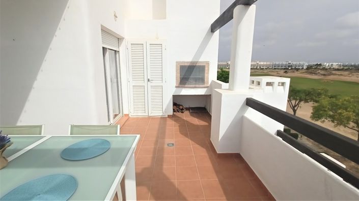 Image No.5-2 Bed Property for sale