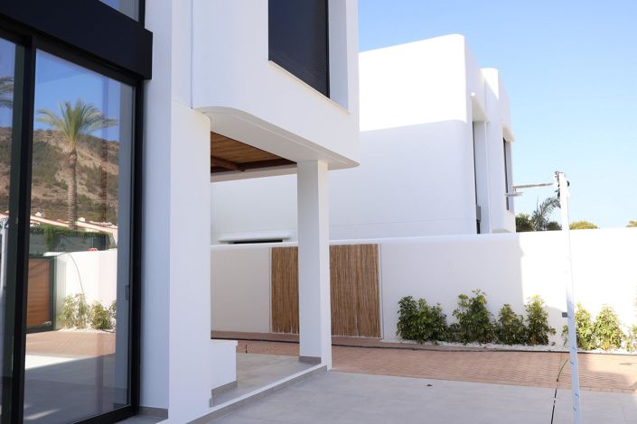 Image No.19-4 Bed Villa for sale