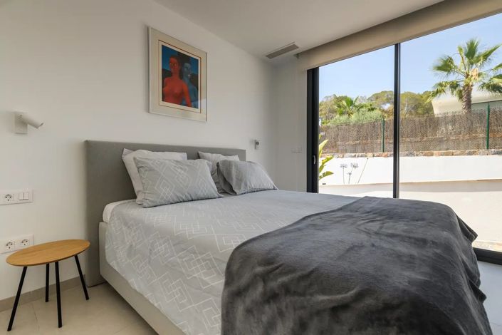 Image No.9-3 Bed Villa for sale