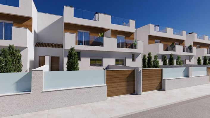 Image No.18-3 Bed Townhouse for sale