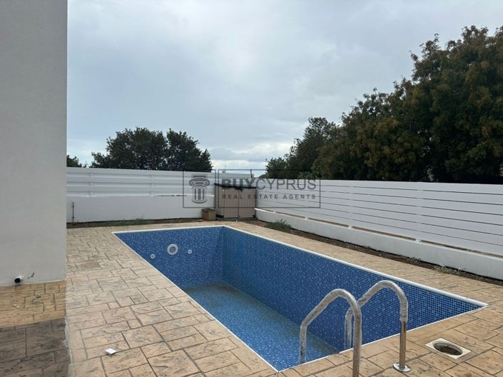 Image No.28-3 Bed Villa for sale