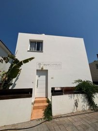 Detached Villa For Sale  in  Prodromi