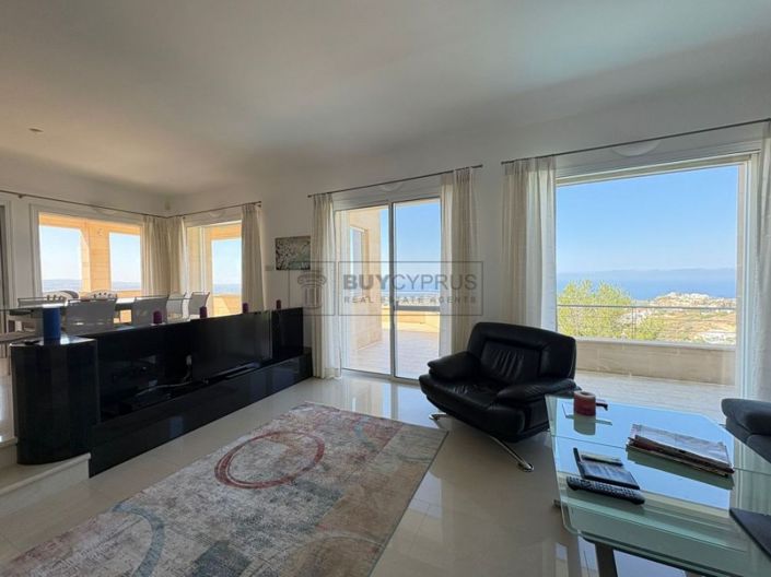 Image No.7-3 Bed Villa for sale
