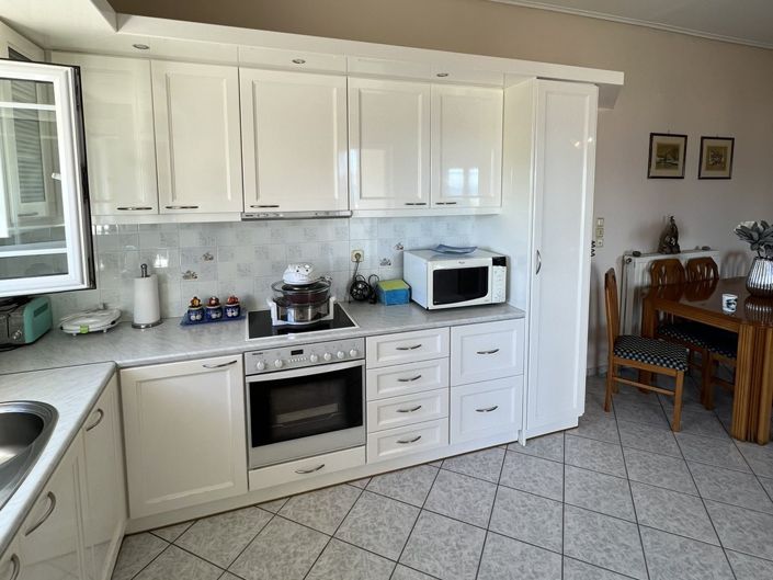 Image No.12-4 Bed House for sale
