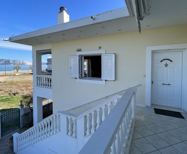 Image No.6-4 Bed House for sale