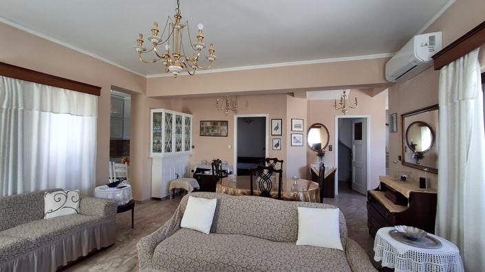 Image No.5-5 Bed Villa for sale