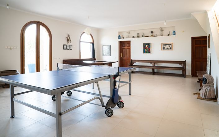 Image No.15-6 Bed Villa for sale