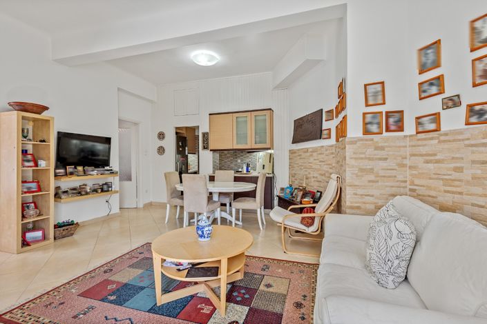 Image No.13-3 Bed Apartment for sale