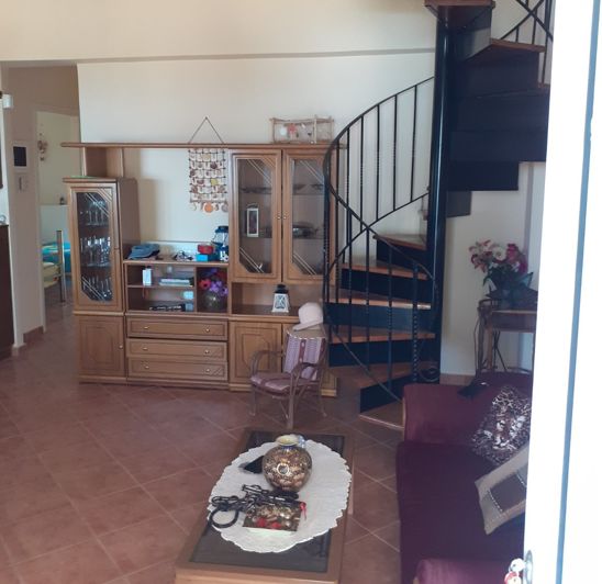 Image No.5-6 Bed House for sale