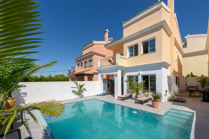Image No.15-4 Bed Villa for sale