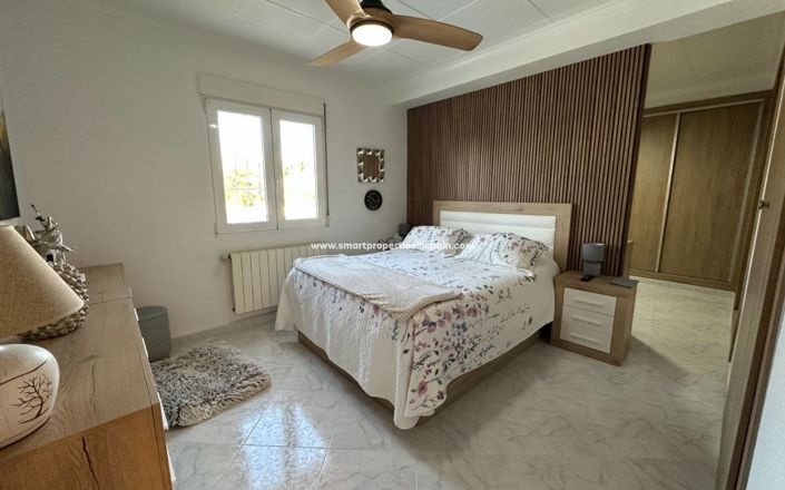 Image No.20-3 Bed Villa for sale
