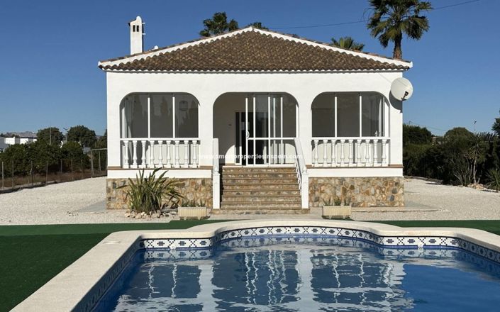 Image No.17-3 Bed Villa for sale