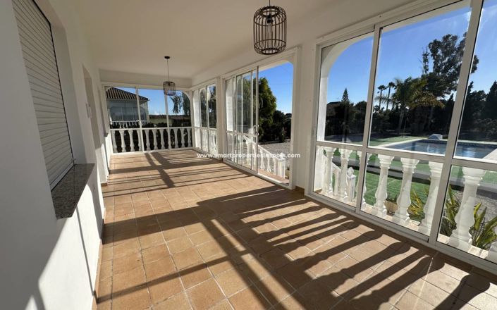 Image No.5-3 Bed Villa for sale