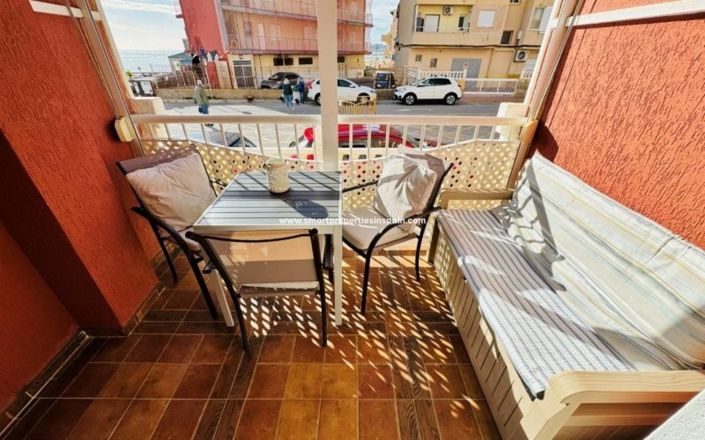 Image No.20-2 Bed Apartment for sale