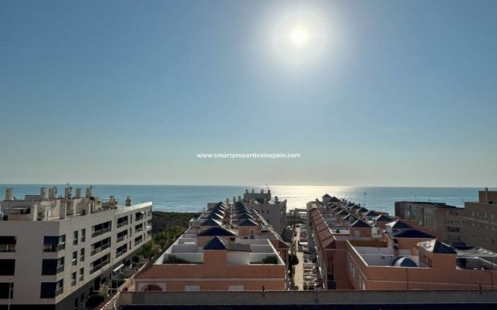 Image No.22-2 Bed Apartment for sale