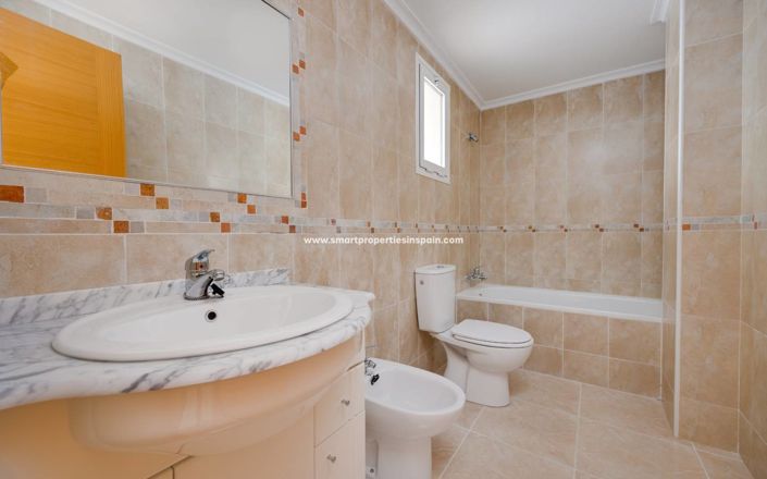 Image No.13-2 Bed Apartment for sale