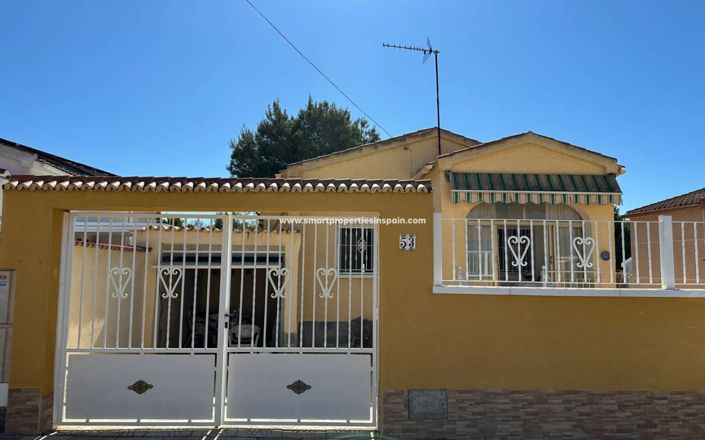 Image No.2-Villa de 2 chambres à vendre à La Marina