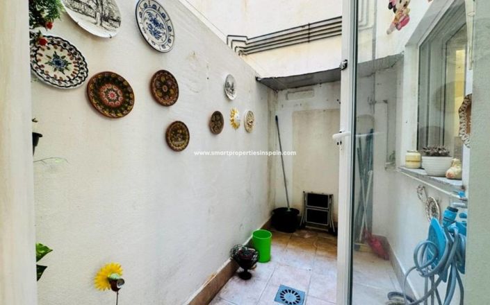 Image No.11-2 Bed Apartment for sale