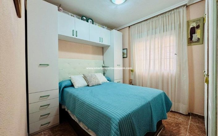 Image No.6-2 Bed Apartment for sale