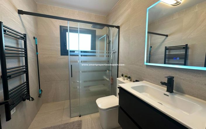 Image No.14-3 Bed Villa for sale