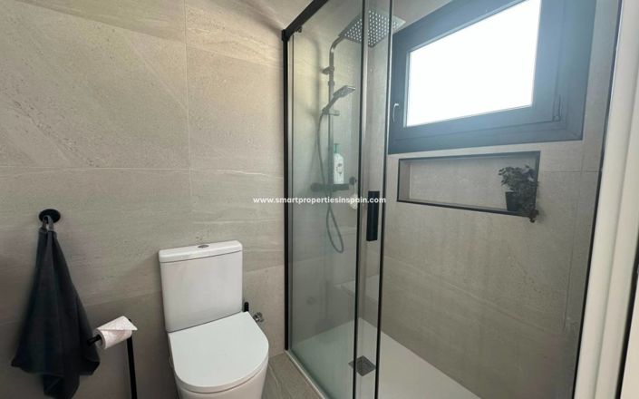 Image No.15-3 Bed Villa for sale