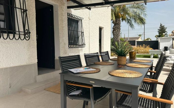 Image No.24-3 Bed Villa for sale