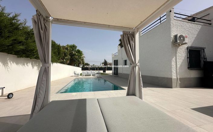 Image No.29-3 Bed Villa for sale
