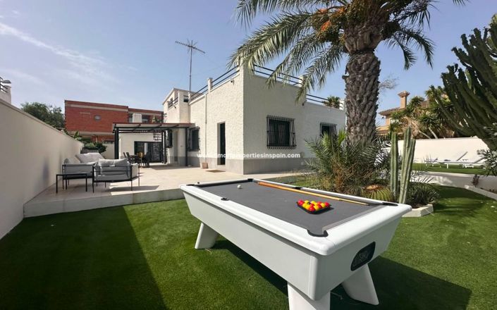 Image No.33-3 Bed Villa for sale