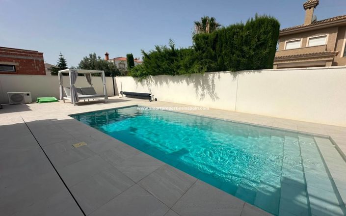 Image No.40-3 Bed Villa for sale
