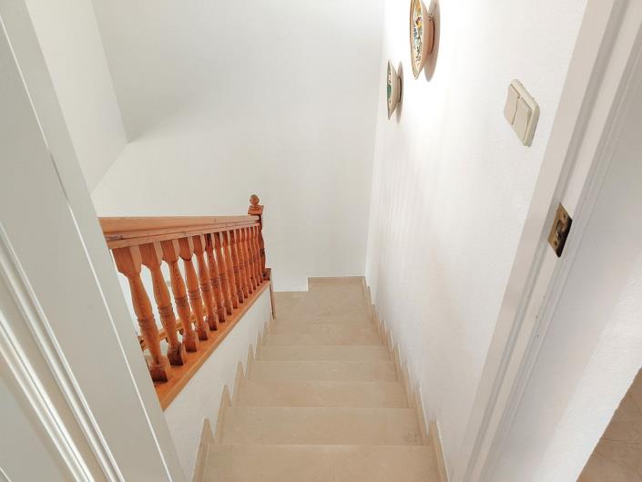 Image No.22-3 Bed Townhouse for sale