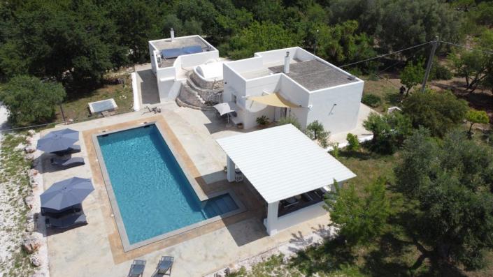 Image No.2-4 Bed Villa for sale