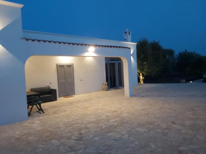 Image No.8-Villa de 3 chambres à vendre à Ostuni