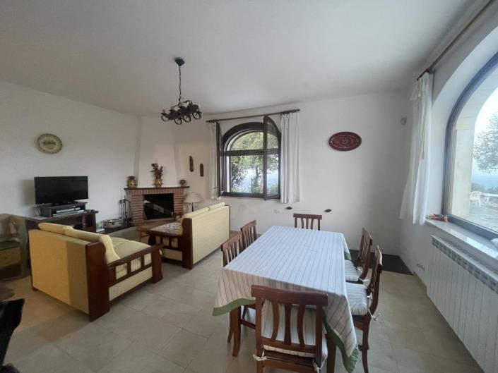 Image No.30-3 Bed Villa for sale