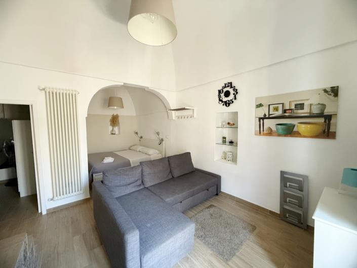 Image No.20-3 Bed Apartment for sale