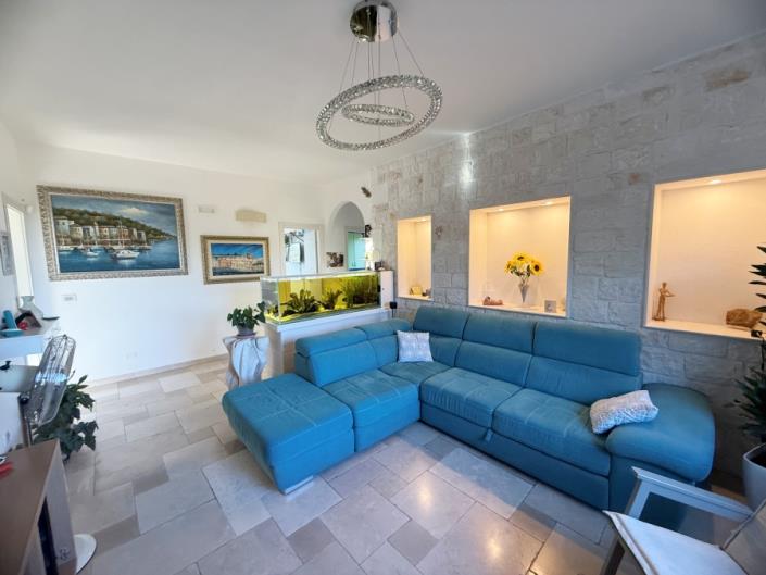 Image No.8-3 Bed House/Villa for sale