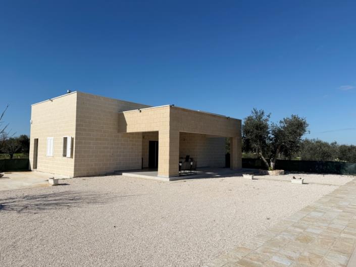 Image No.2-4 Bed House/Villa for sale