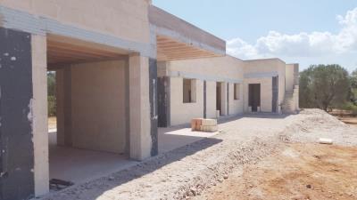 LA-TUA-IMMOBILIARE--Villa-con-trullo-e-piscina-nel-cuore-della-Valle-d-Itria---image00044