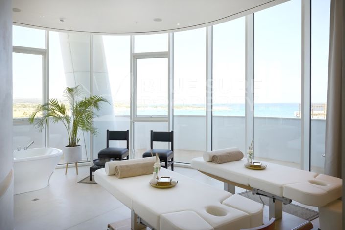 Image No.19-5 Bed Apartment for sale