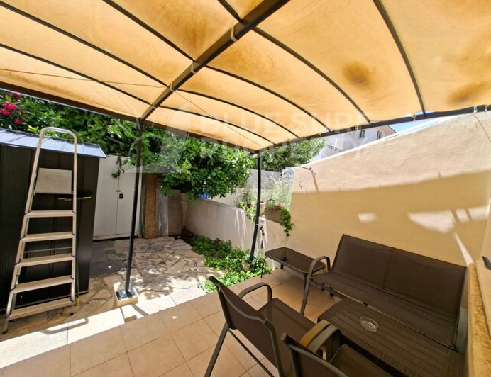 Image No.19-2 Bed Townhouse for sale