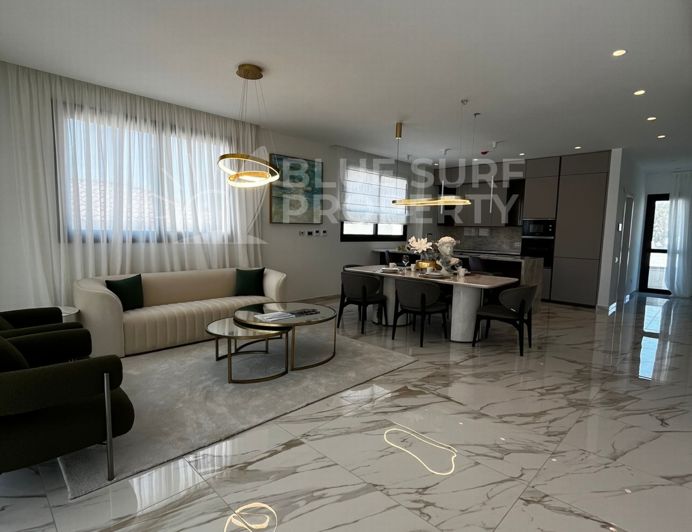 Image No.2-4 Bed Townhouse for sale