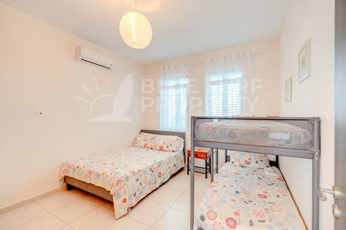 Image No.20-2 Bed Townhouse for sale