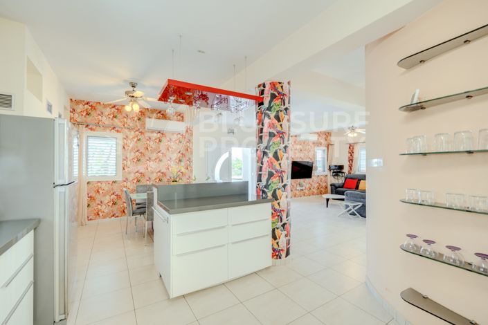 Image No.13-4 Bed Villa for sale