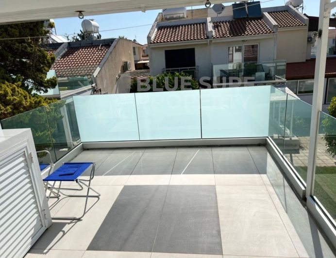 Image No.13-2 Bed Townhouse for sale