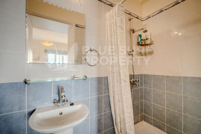 Image No.14-3 Bed Apartment for sale